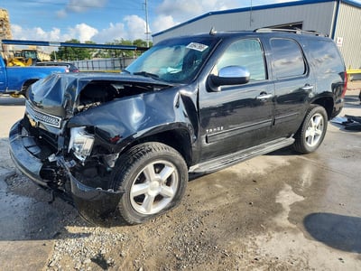 1GNSCAE00BR****** 2011 Chevrolet Tahoe