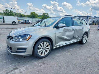 2017 Volkswagen Golf SportWagen