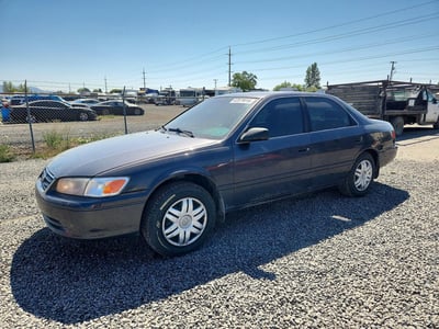 2000 Toyota Camry