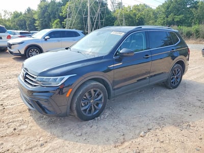 3VV3B7AX1NM****** 2022 Volkswagen Tiguan