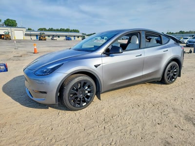 7SAYGDEE2RA****** 2024 Tesla Model Y