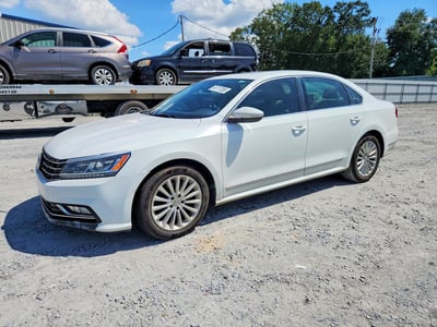 1VWBS7A39GC****** 2016 Volkswagen Passat