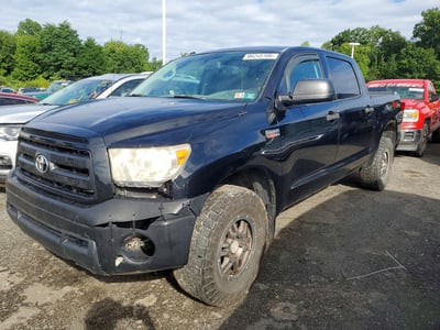 5TFDY5F10AX****** 2010 Toyota Tundra
