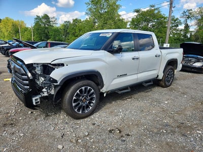 5TFJA5DB4SX****** 2025 Toyota Tundra