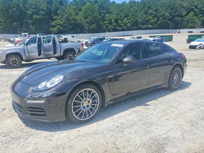 2016 Porsche Panamera