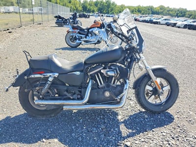 1HD1LH318DC****** 2013 Harley-Davidson Sportster 1200 Custom