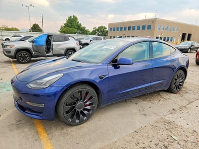 5YJ3E1EC6NF****** 2022 Tesla Model 3