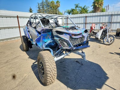 3JB8XAT24RE****** 2024 Can-Am Maverick R
