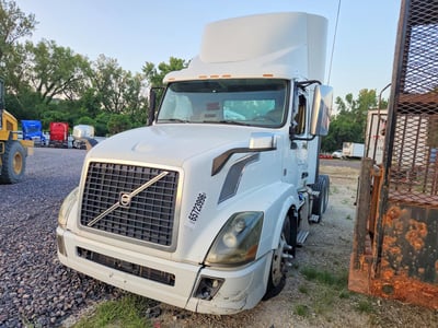 4V4NC9EH6HN****** 2017 Volvo VNL