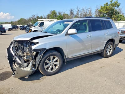 5TDBK3EHXBS****** 2011 Toyota Highlander