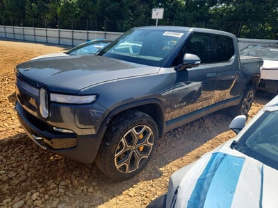 2022 Rivian R1T