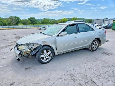 4T1BA32K74U****** 2004 Toyota Camry