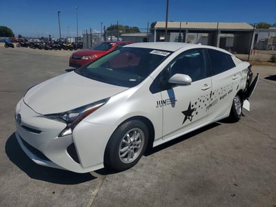 JTDKARFU5G3****** 2016 Toyota Prius