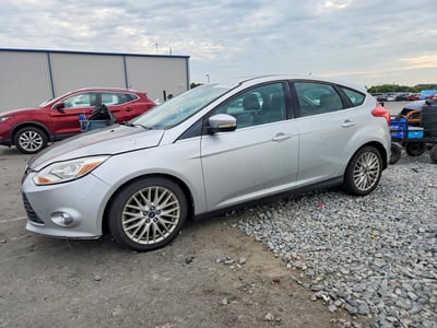 1FAHP3M29CL****** 2012 Ford Focus