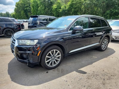 WA1LAAF75HD****** 2017 Audi Q7