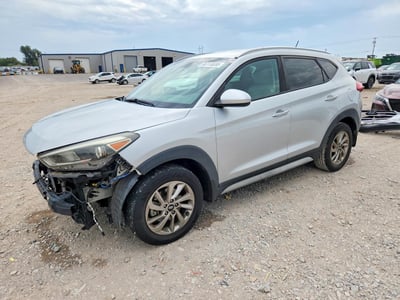 KM8J33A44HU****** 2017 Hyundai Tucson