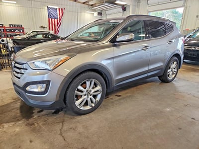 5XYZUDLA8DG****** 2013 Hyundai Santa Fe