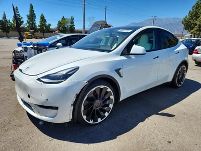 7SAYGDEF8NF****** 2022 Tesla Model Y