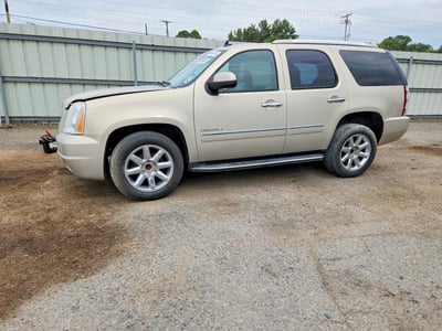 1GKS1EEFXBR****** 2011 GMC Yukon