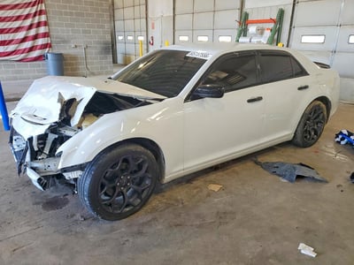 2C3CCAAG2KH****** 2019 Chrysler 300