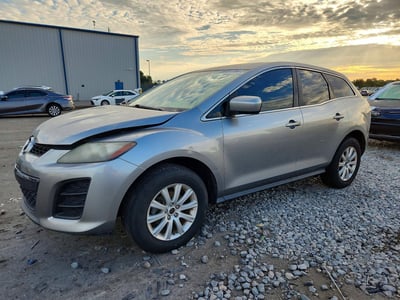 JM3ER2B54B0****** 2011 Mazda CX-7