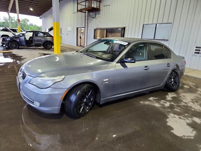 WBANV93569C****** 2009 BMW 5 Series