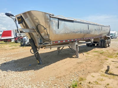 5MADN4021RW****** 2024 Mac Trailer Mac Steel