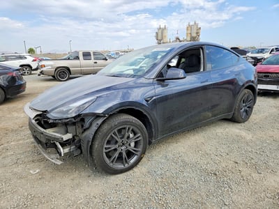 7SAYGAEE0RF****** 2024 Tesla Model Y