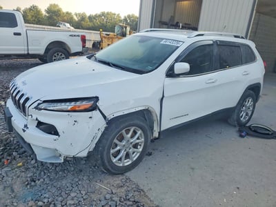 1C4PJLCS2FW****** 2015 Jeep Cherokee