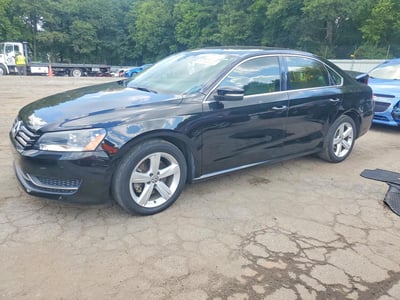 1VWBH7A35DC****** 2013 Volkswagen Passat