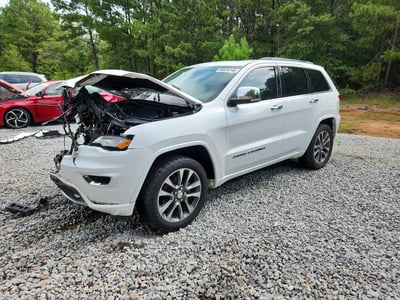 1C4RJECG7JC****** 2018 Jeep Grand Cherokee