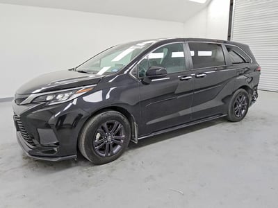 2024 Toyota Sienna Hybrid