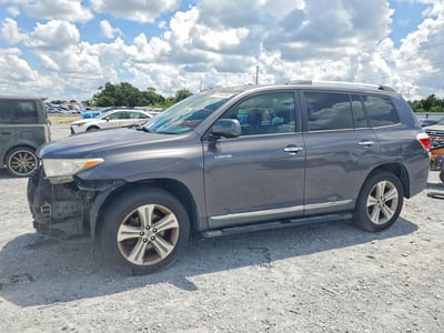 5TDDK3EH0DS****** 2013 Toyota Highlander