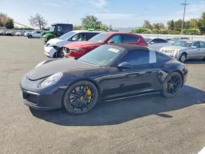 WP0BB2A92HS****** 2017 Porsche 911