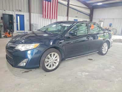 2014 Toyota Camry Hybrid