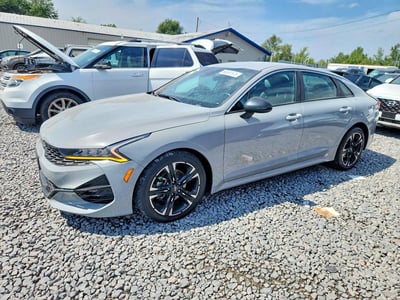 2022 Kia K5