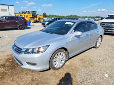 1HGCR2F80FA****** 2015 Honda Accord
