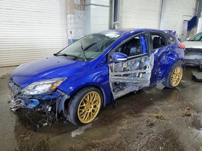 1FADP3L92EL****** 2014 Ford Focus