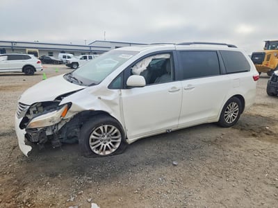 5TDYK3DC7GS****** 2016 Toyota Sienna