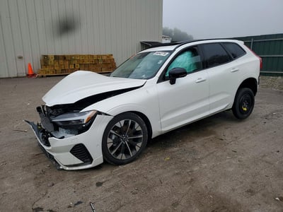 YV4M12RC8T1****** 2026 Volvo XC60