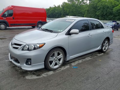 2T1BU4EE9DC****** 2013 Toyota Corolla