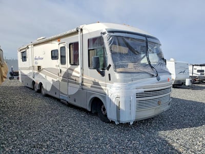 1GBLP37J5W3****** 1998 Chevrolet P30