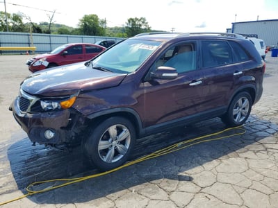 5XYKU4A67DG****** 2013 Kia Sorento