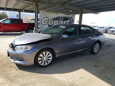 1HGCR2F84FA****** 2015 Honda Accord