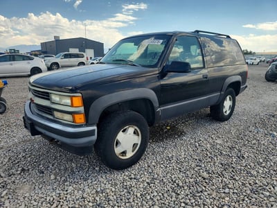 3GNEK18R8WG****** 1998 Chevrolet Tahoe
