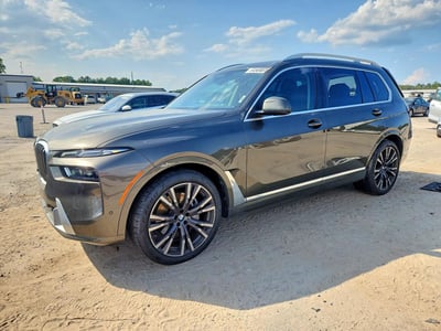 5UX23EM06T9****** 2026 BMW X7