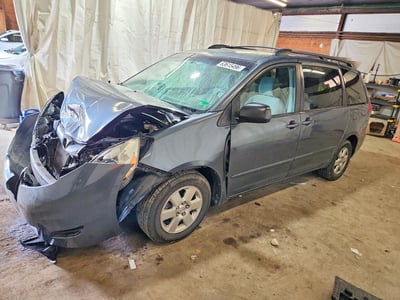 5TDKK4CC0AS****** 2010 Toyota Sienna
