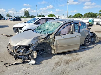 1HGCR6F51EA****** 2014 Honda Accord Hybrid