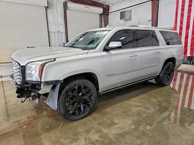 1GKS2HKJ3KR****** 2019 GMC Yukon XL