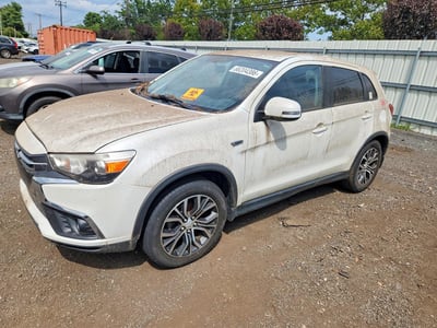 JA4AR3AU1JU****** 2018 Mitsubishi Outlander